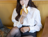 吃瓜女网红视频素材,揭秘网红吃瓜视频背后的故事
